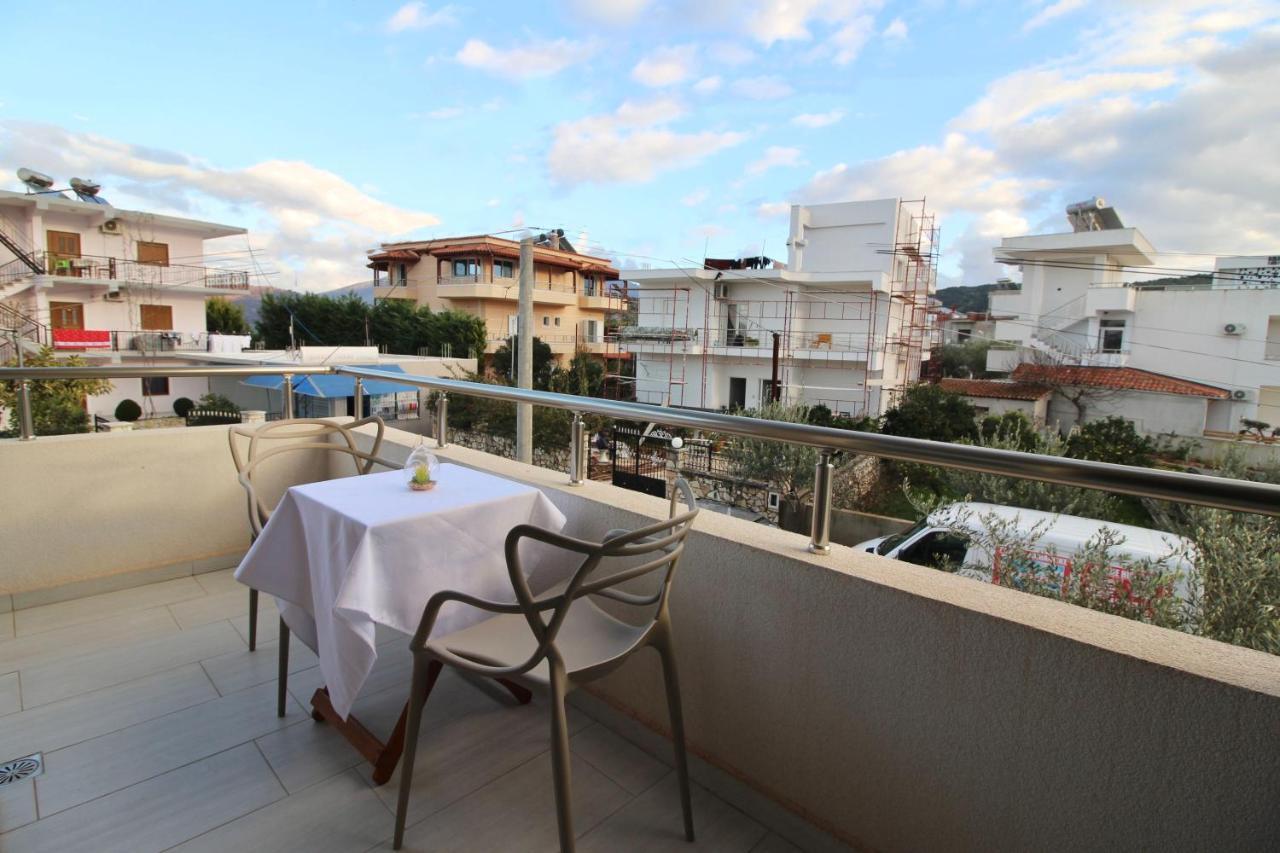 Vision 4 Ksamil Villa Apartments And Rooms Exterior foto